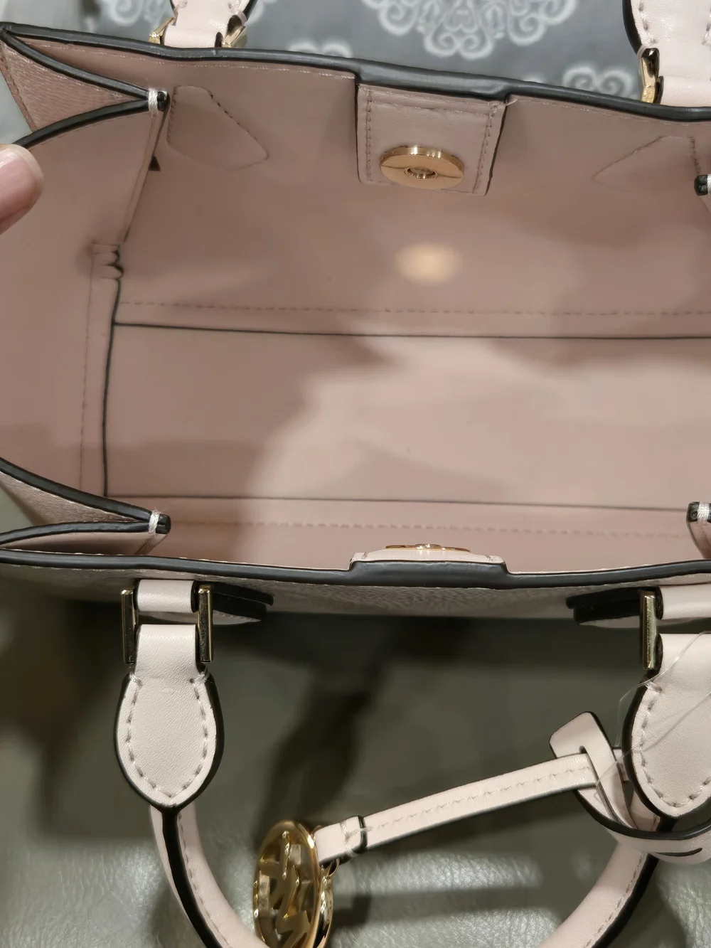 Michael Kors 2 In 1 Leather Satchel With Wallet And Cardholdet Powder Pink NWT